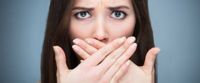 Ağız Kokusu Nedenleri Nelerdir? Tedavi ve Doğal Çözümler Nelerdir?